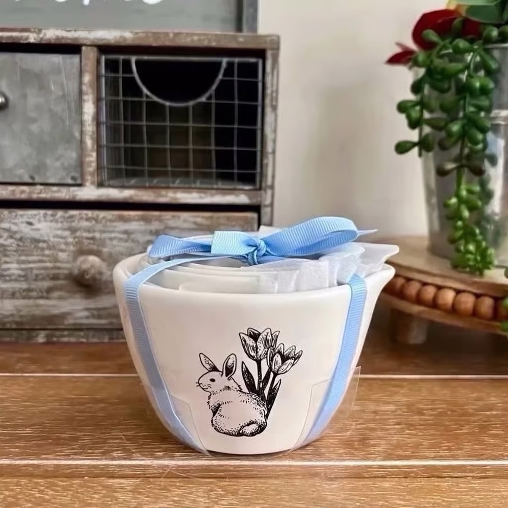 New Rae Dunn Farmhouse Bunny Measuring Cups